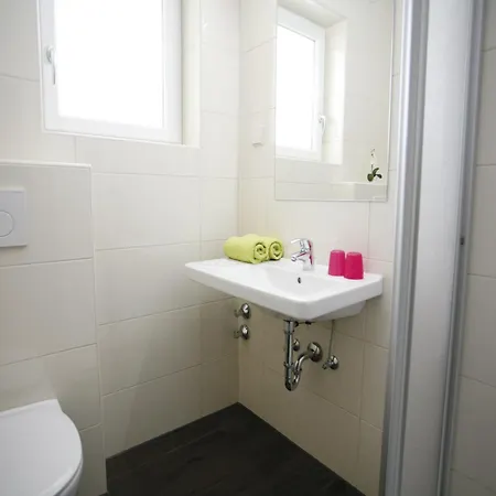 Guest house Strandpension Seejuwel Sankt Kanzian am Klopeiner See